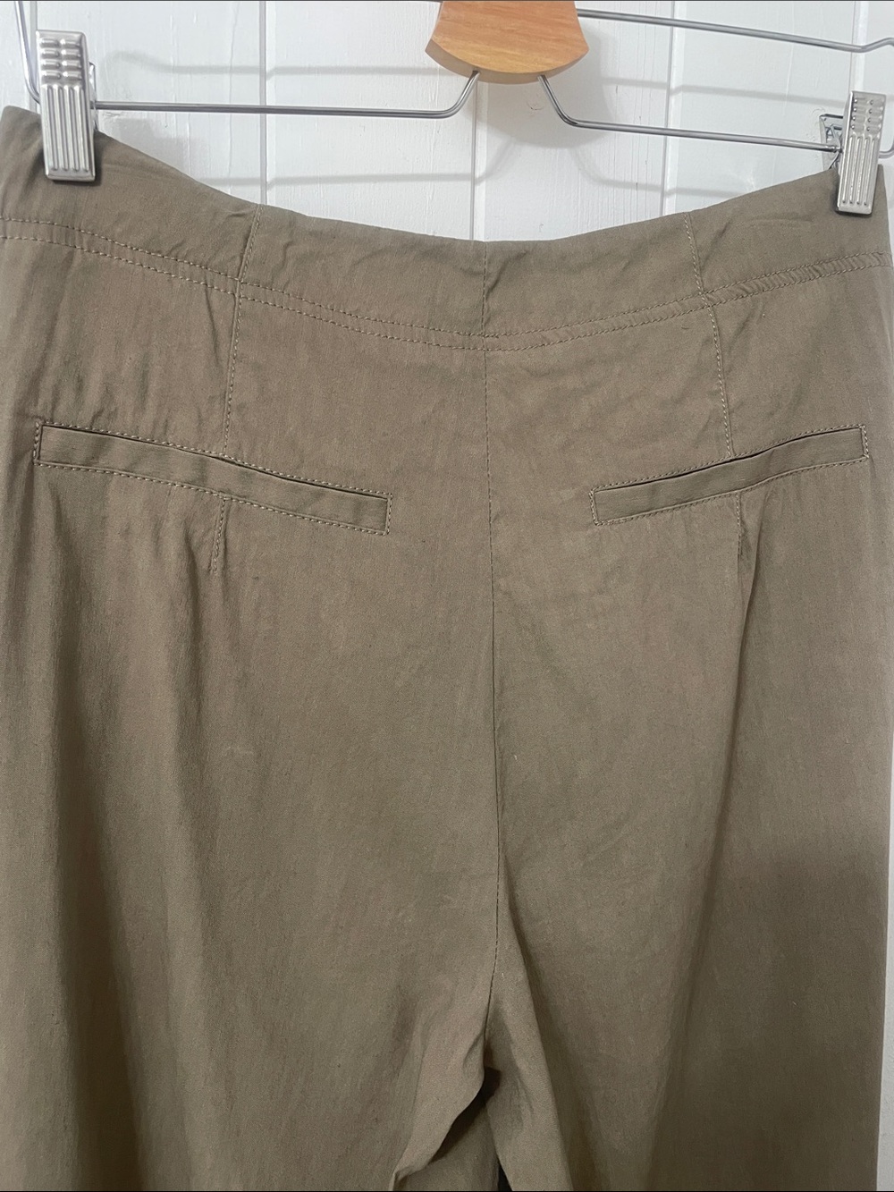 Babaton Linen Halton Olive-Tone Wide-Leg culottes/pants - 10 - Picture 7 of 9